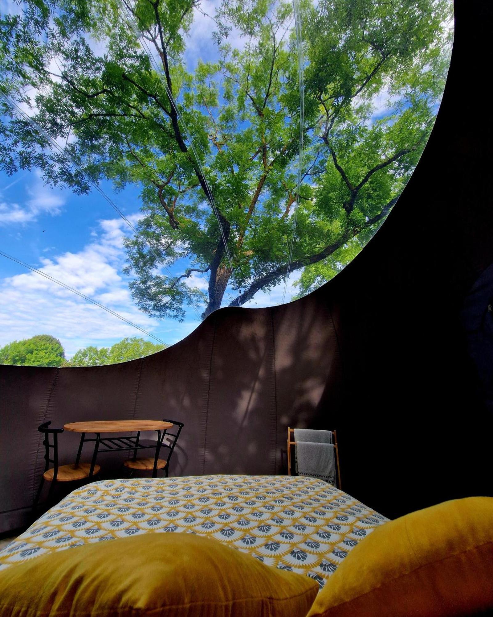 Les Nuits De Cassiopee Acomodação com café da manhã Sorde-lʼAbbaye Quarto foto